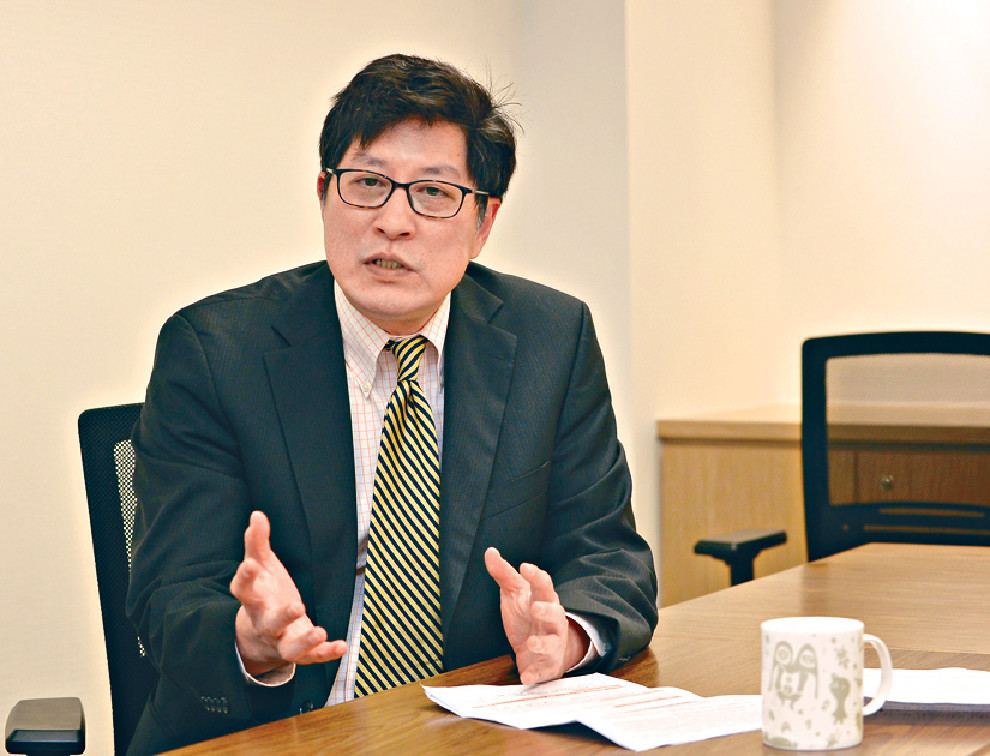 ﻿■周資為認為，中國傳統講求儲蓄，故率先推出「富昇終身保障計劃」。