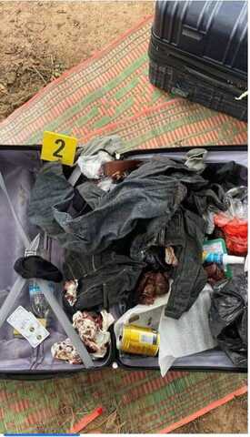 其中一個行李篋藏屍，另一個放有衣物及部分帶血漬物品。 