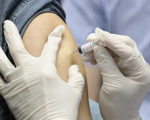 研究發現腸道益生菌影響接種新冠疫苗後的抗體反應。 資料圖片