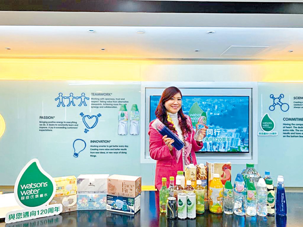 屈臣氏實業董事總經理陳雲美透露，今年會力推健康、保健飲品，以切合不同年齡層需要。