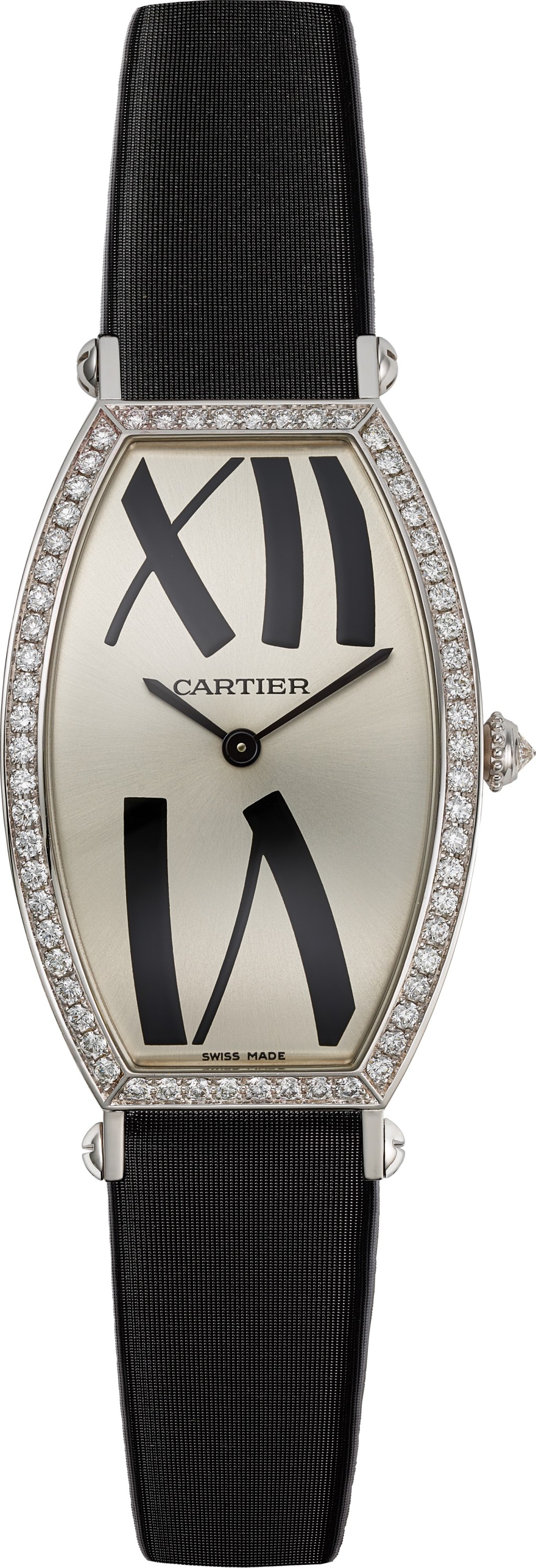 Cartier Tonneau腕表，铂金镶钻表壳，白金表盘，搭载卡地亚工坊自制8970 MC型手动上链机芯。（售价待询）