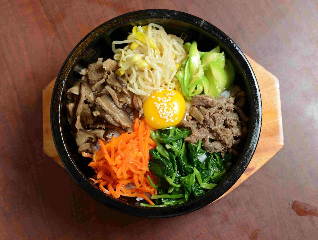韓國另一名食石鍋飯。