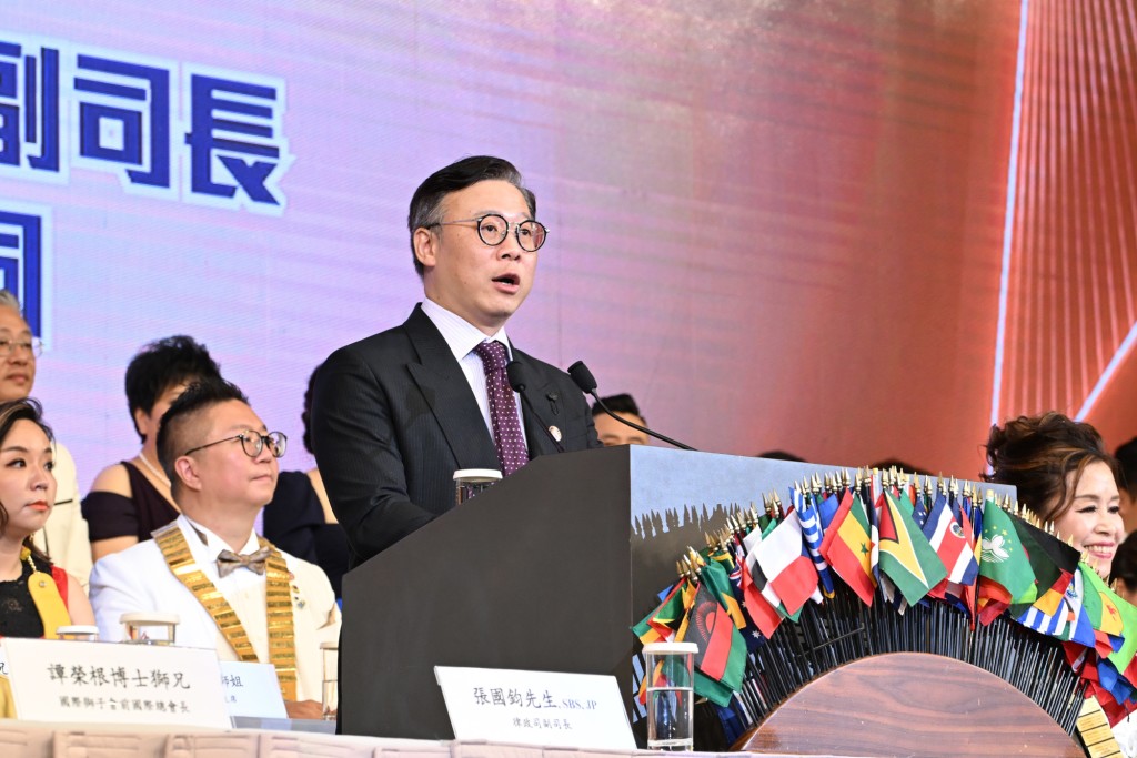 律政司副司長張國鈞律師, SBS, JP 律政司副司長張國鈞律師, SBS, JP