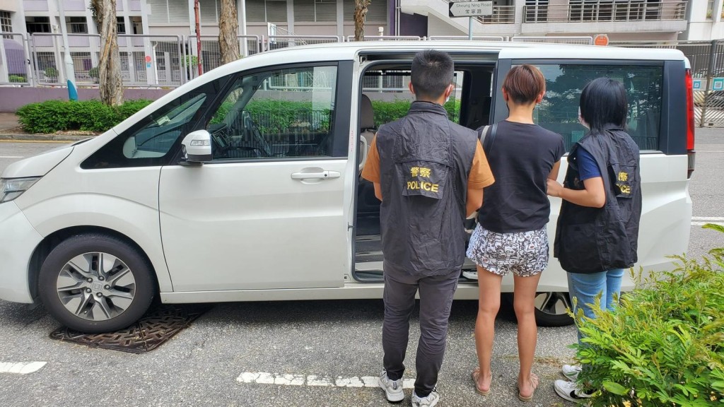 將軍澳超市女慣犯被捕。警方圖片