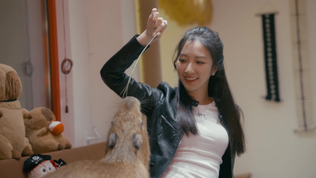 何依婷身形Fit爆。 何依婷身形Fit爆。