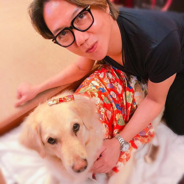 吳國敬去年被爆與拍拖17年的圈外女友Elaine分手,有指是因為吳國敬當時在疫情影響之下入不敷支,為了賺錢照顧女友及愛犬便到大灣區發展,長期分隔異地之下令兩人感情變淡。 吳國敬去年被爆與拍拖17年的圈外女友Elaine分手,有指是因為吳國敬當時在疫情影響之下入不敷支,為了賺錢照顧女友及愛犬便到大灣區發展,長期分隔異地之下令兩人感情變淡。