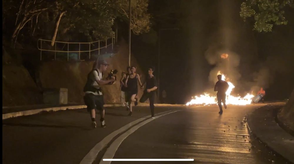喪跑。