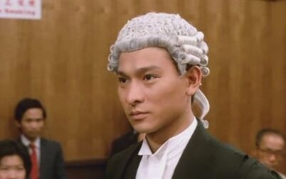 1985年上映的電影《法外情》更令劉德華成為影壇搶手男星。
