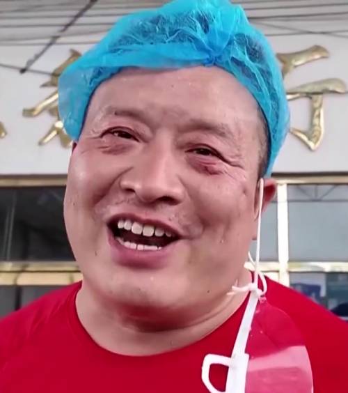 河南公益人「漂流哥」。 央視 河南公益人「漂流哥」。 央視