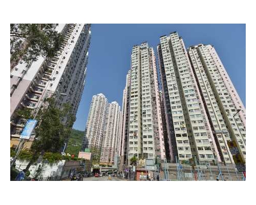 荃灣中心凶宅同層低市價18%承租。