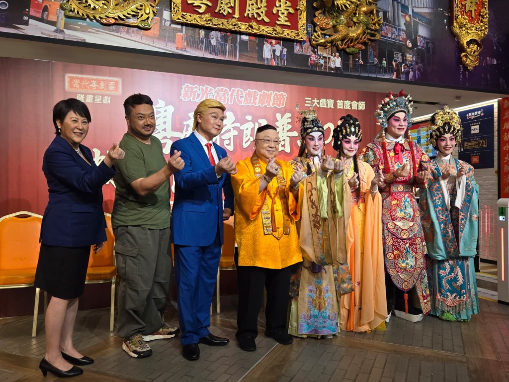 李居明指是次開賣，票房破了新光多年以來的紀錄。