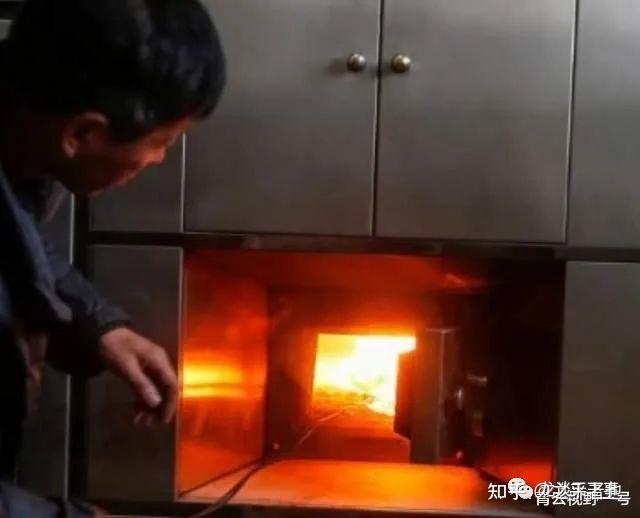 陳翠菊病倒昏迷,被當無名女屍送到殯儀館差點被火化。資料圖片 陳翠菊病倒昏迷,被當無名女屍送到殯儀館差點被火化。資料圖片