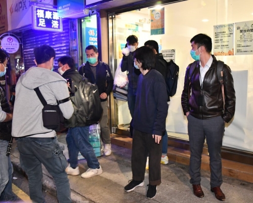 警方昨日搜查好鄰舍教會辦事處。資料圖片