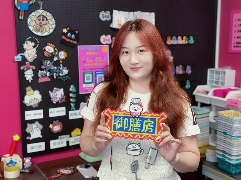 張莉莉透露,她以不到8萬元初始資金於今年5月在廣州開店。 張莉莉透露,她以不到8萬元初始資金於今年5月在廣州開店。