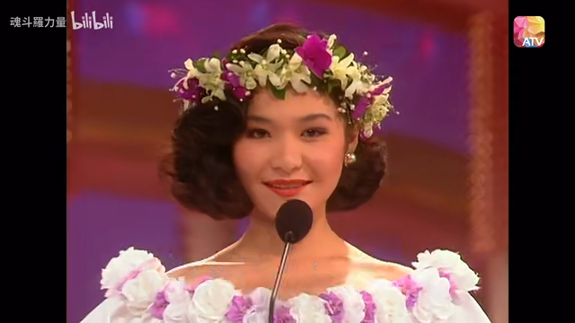 张睿羚当年只得17岁，未能夺得亚姐名次。