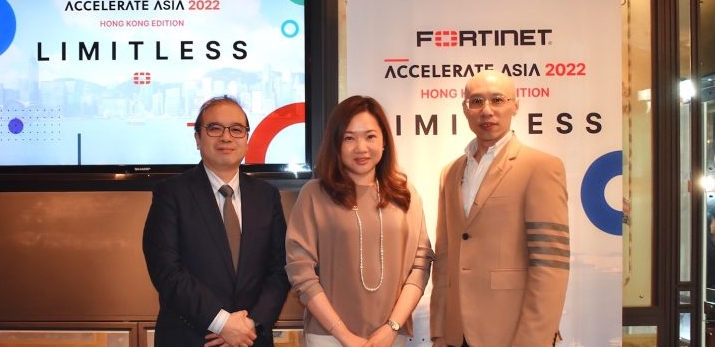 Fortinet香港及東南亞資訊安全總監鄺偉基（左）、Fortinet香港、澳門及蒙古區域總監馮玉明（中）、Fortinet香港、澳門及蒙古區業務發展總監徐思俊。