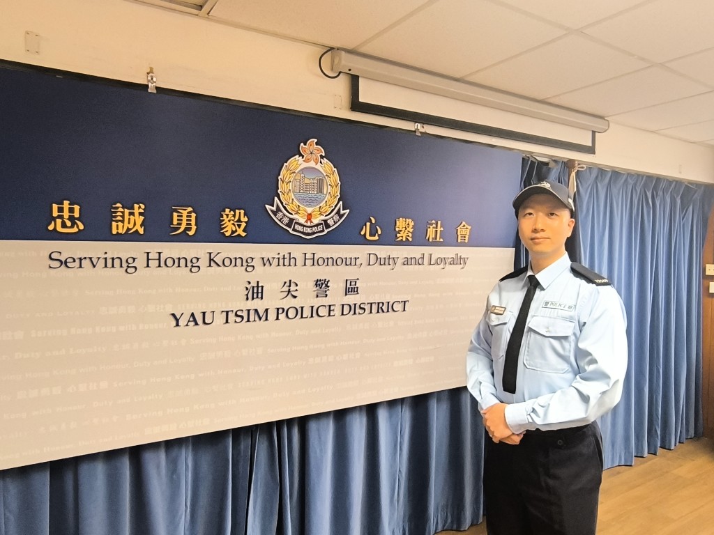 警員郭文輝自幼立志加入警隊。 黃少君攝