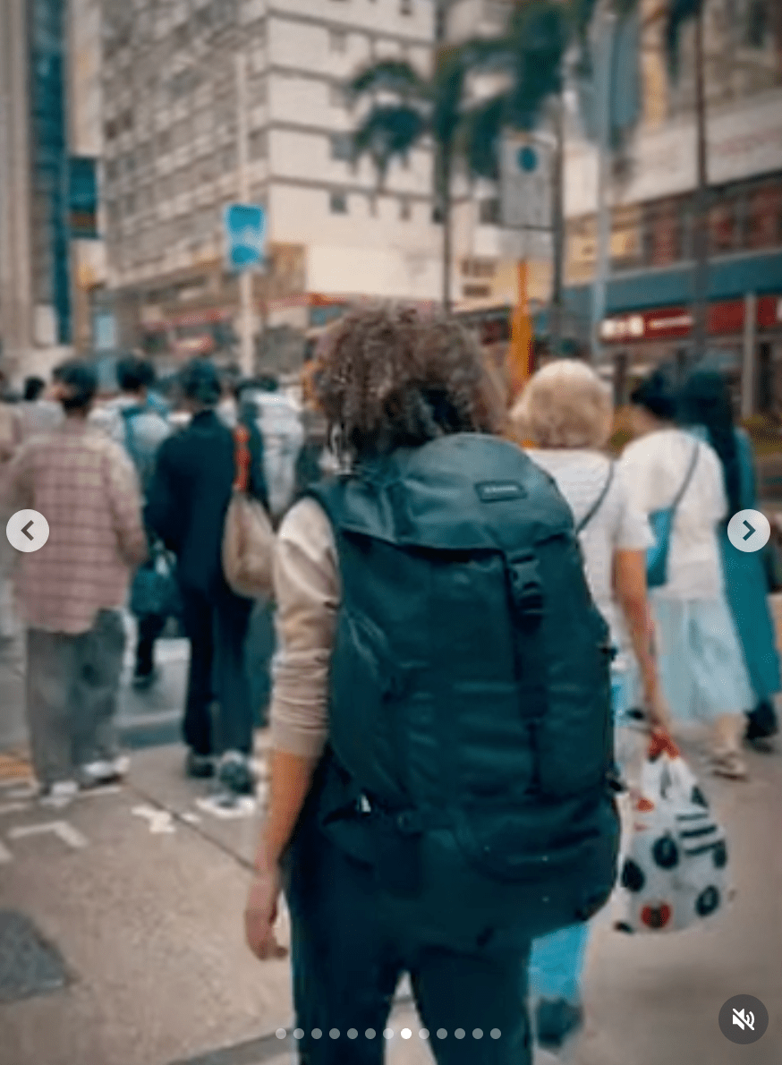雖然首餐便遇上驚魂，但這位德國旅客似乎對香港整體印象依然正面。她隨後分享了多張在港旅遊的美照，大讚香港景色。