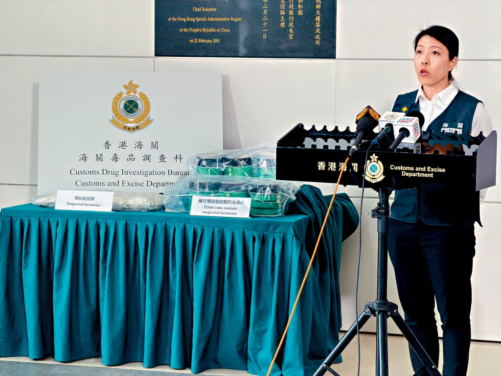 海關毒品調查科毒品調查第二組調查主任羅秀蘭講述少女販毒案。