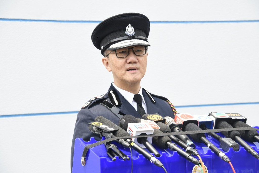 蕭澤頤指警隊招募錄得一成升幅，令人鼓舞。楊偉亨攝