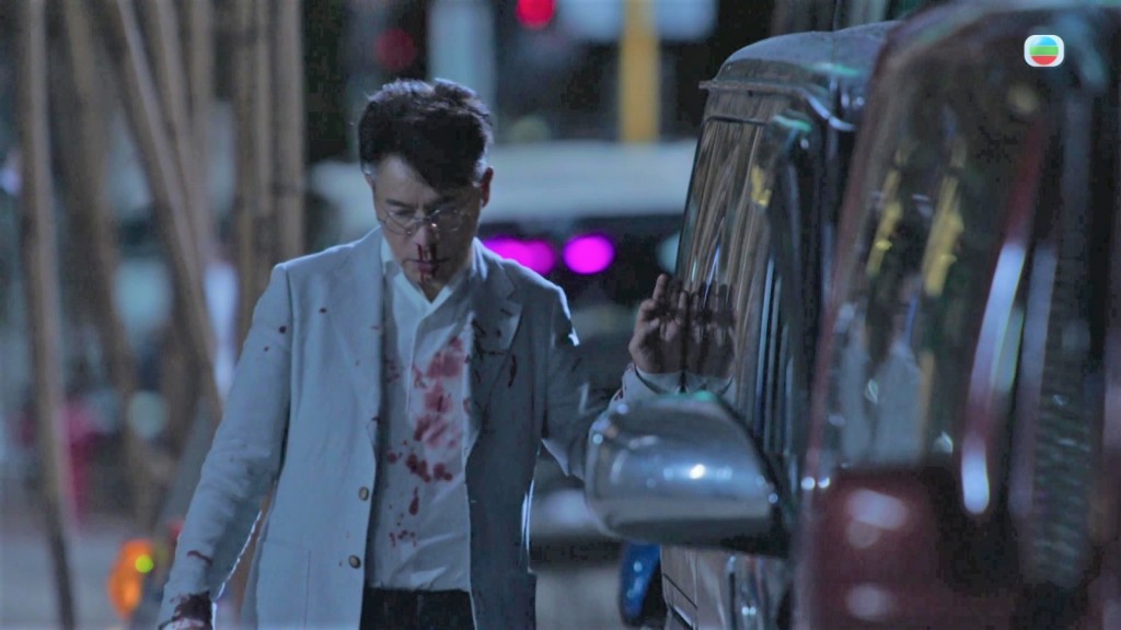 拍緊嗰陣仲落雨。