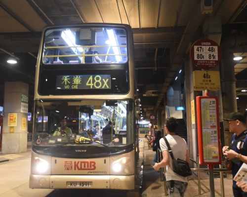 目前有一半九巴裝有閉路電視。