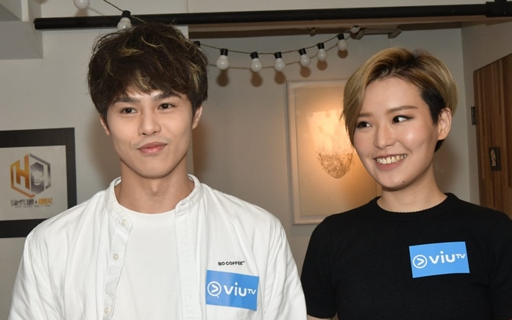 黃奕晨與譚凱倫合作稱不尷尬。