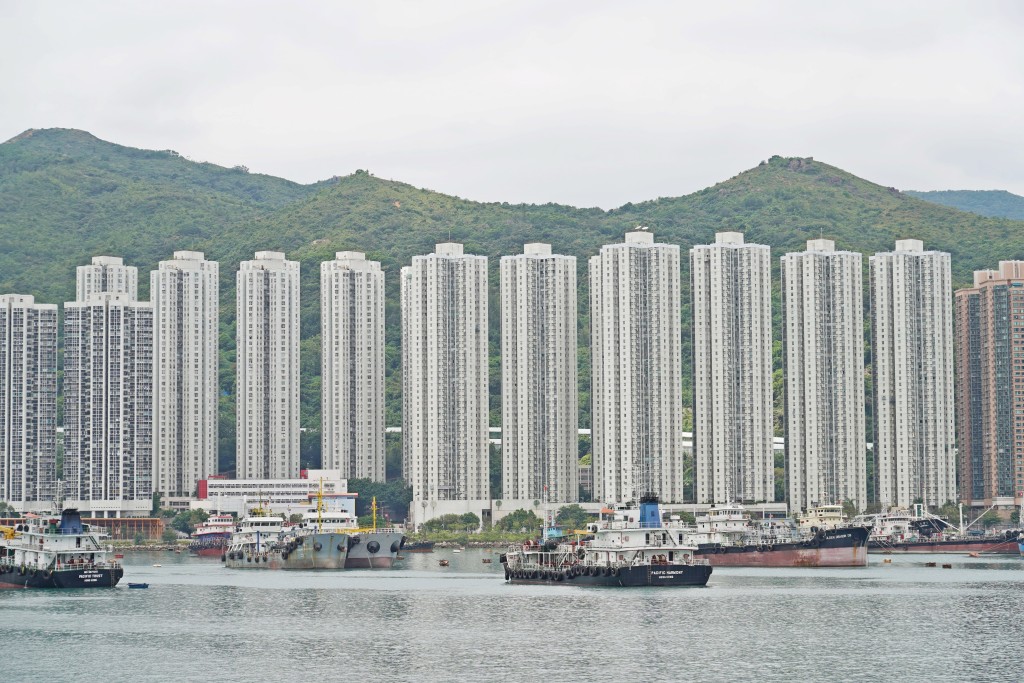 麗城花園臨海而建。資料圖片