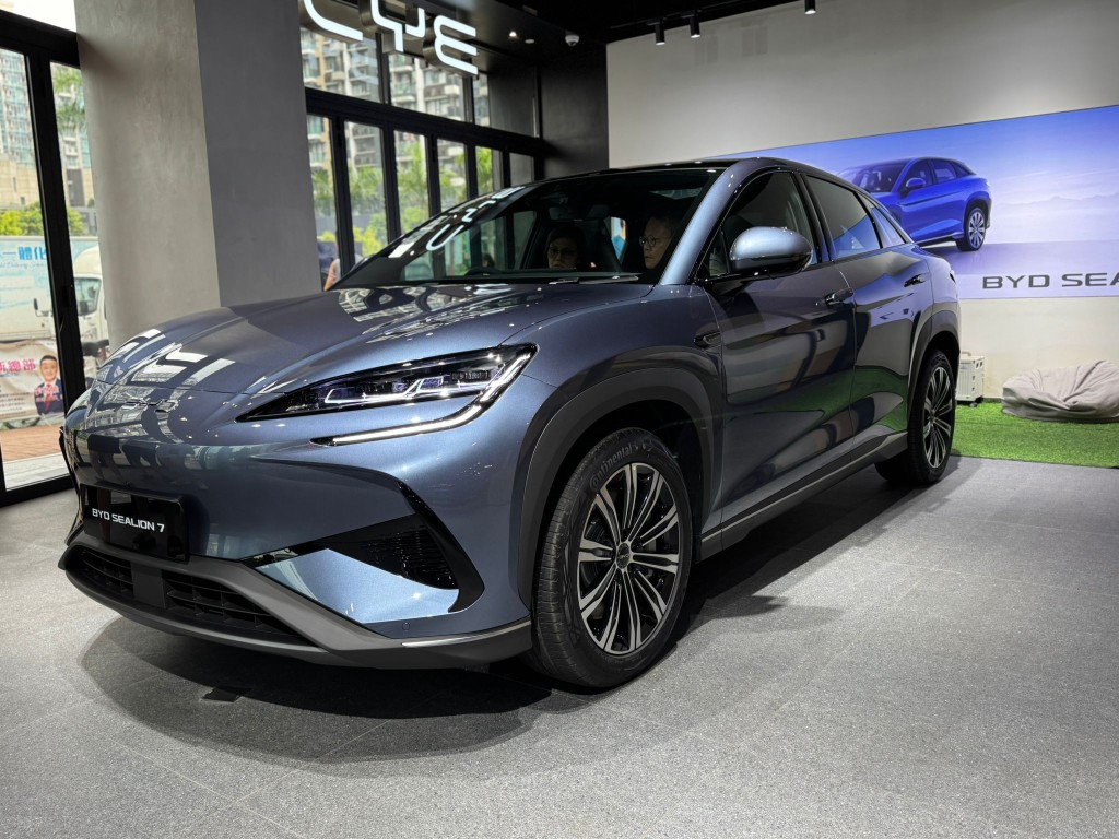 比亞迪BYD Sealion 7即是內地有售的「海獅」電動SUV，右軚版早前已率先在泰國發表。