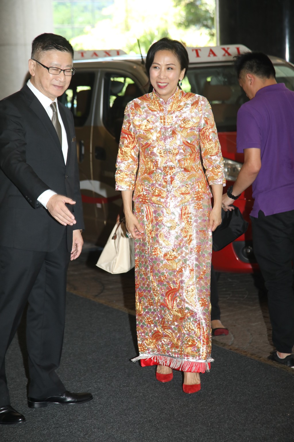 嚴徐玉珊大讚女婿。