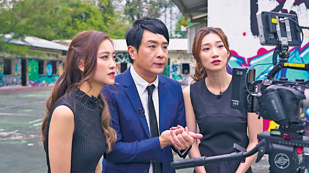 ■《通靈之王》逢星期一至三,晚上10時半在翡翠台播出。 ■《通靈之王》逢星期一至三,晚上10時半在翡翠台播出。