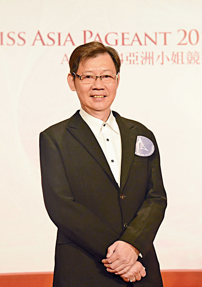 趙汝強曾製作《今日睇真D》、《今夜不設防》等亞視經典節目。