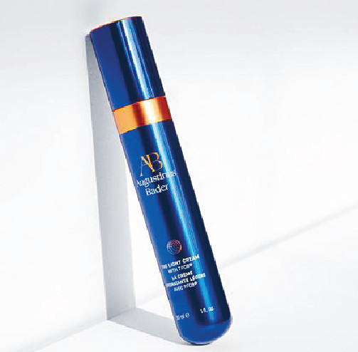 Augustinus Bader  藍鑽水凝精華乳霜$1,375  　　由天然氨基酸、高效維他命組合而成，改善皺紋、泛紅、色素，以及由外部壓力而引致的肌膚傷害。