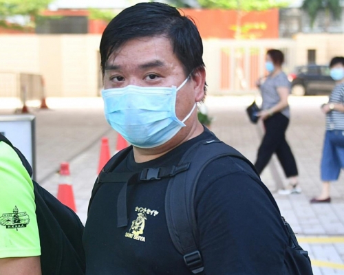 被告潘榕偉罪成。