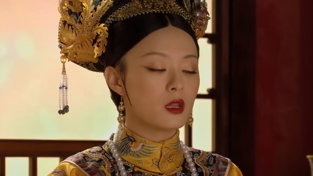 孫儷憑宮鬥劇《後宮甄嬛傳》紅遍中港台三地,事業登上另一個高峰。 孫儷憑宮鬥劇《後宮甄嬛傳》紅遍中港台三地,事業登上另一個高峰。