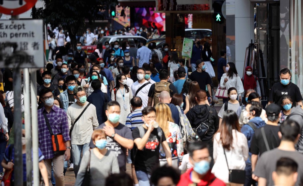政府將推出由關愛基金資助的「綜合社會保障援助住戶過渡在職家庭津貼試驗計劃」 政府將推出由關愛基金資助的「綜合社會保障援助住戶過渡在職家庭津貼試驗計劃」