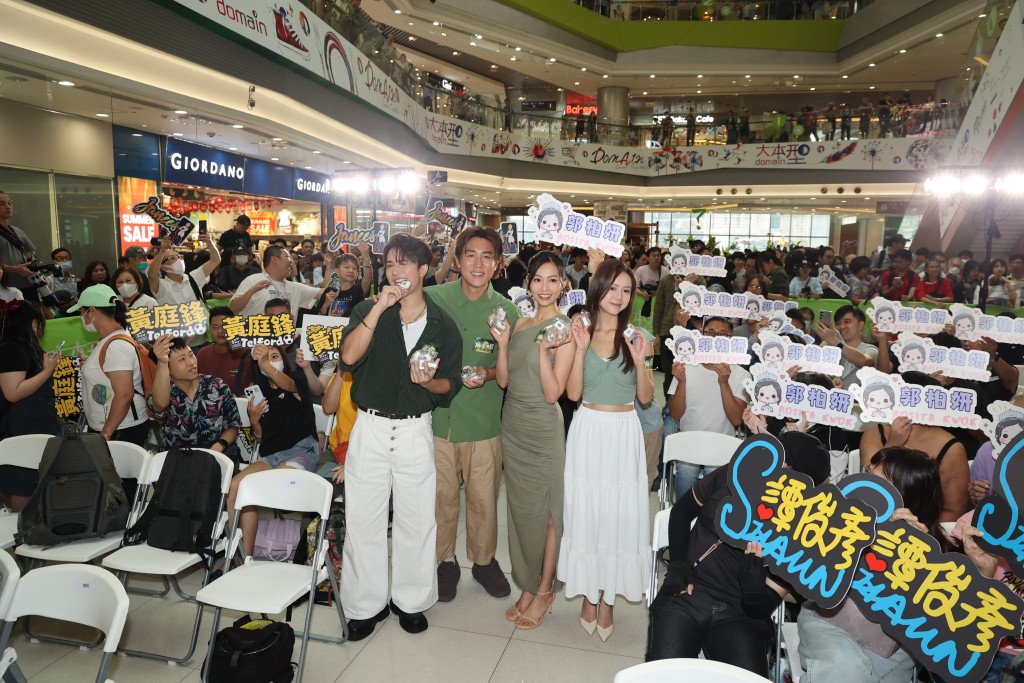 黃庭鋒早前接受微創手術,原定要休息一個月才可以運動,現在恢復情況良好。 黃庭鋒早前接受微創手術,原定要休息一個月才可以運動,現在恢復情況良好。