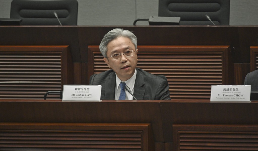 公務員事務局局長羅智光強調對違法零容忍。資料圖片
