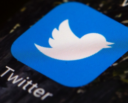 Twitter宣佈加強限制措施,為各國政府官員及國家附屬媒體帳戶添加標籤。AP圖