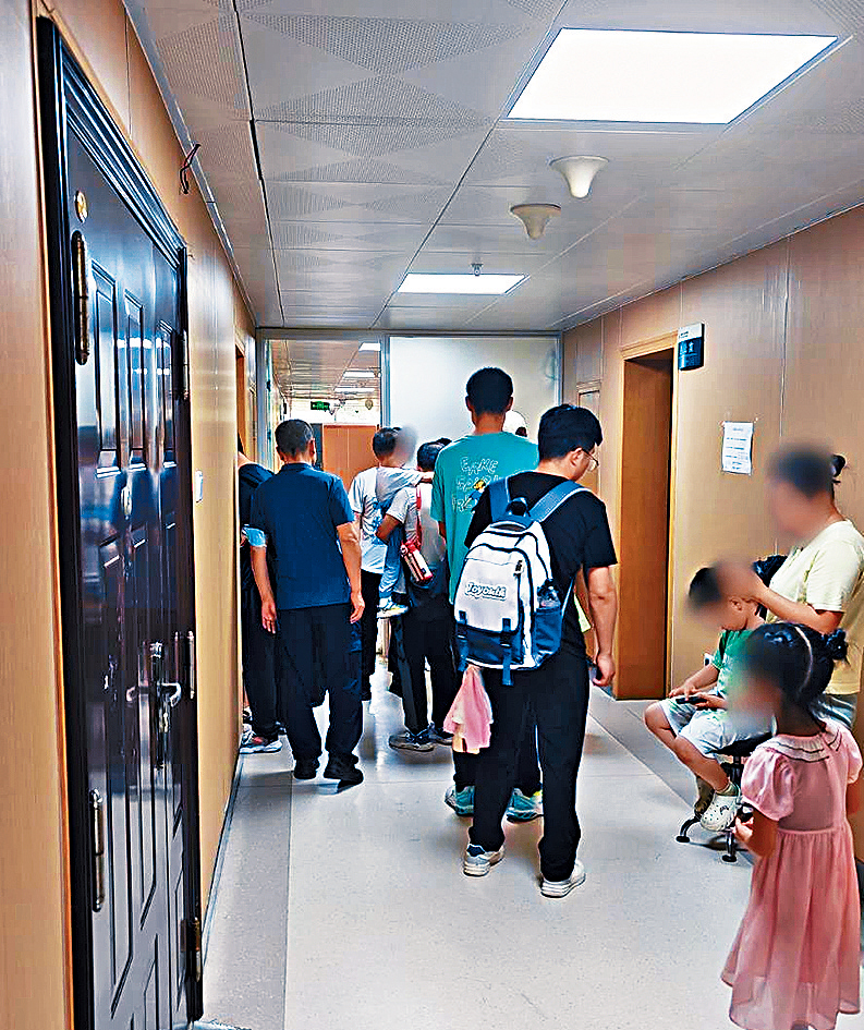 幼童跨省赴西安檢查血鉛指標。