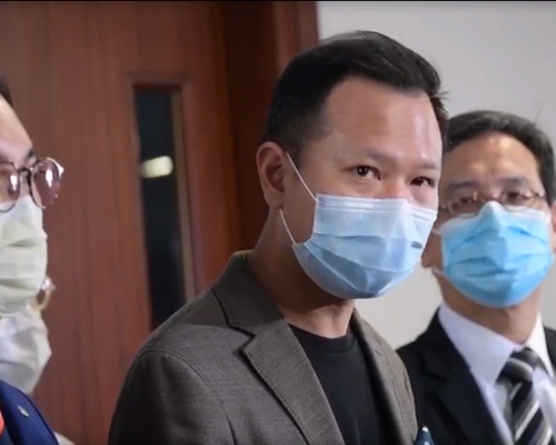 民主派不滿裁決。