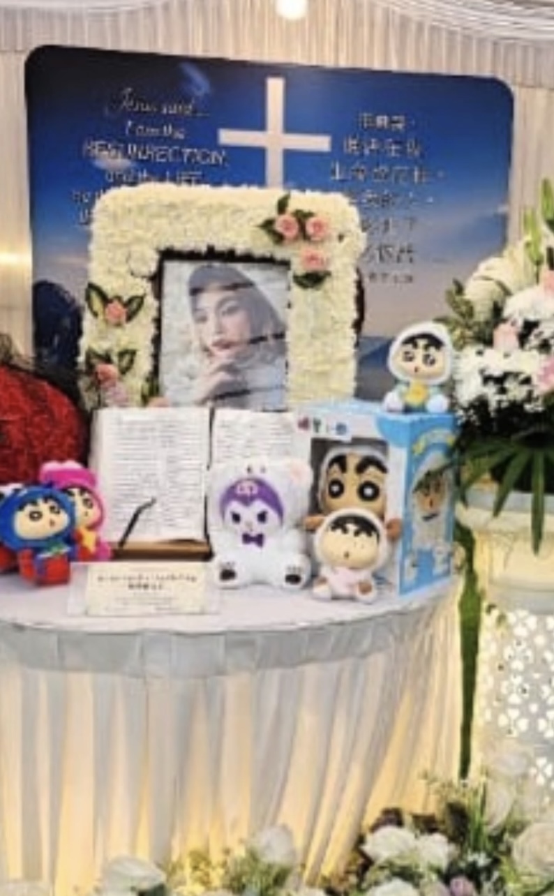 家屬悲痛悼念Shermaine。 IG@brucemathieu_sg 家屬悲痛悼念Shermaine。 IG@brucemathieu_sg