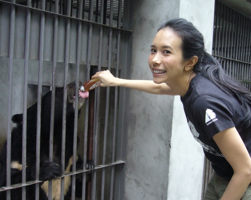 Karen多年來致力爭取動物權益。
