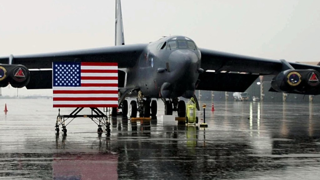 2023年10月19日，美國空軍B-52H戰略轟炸機在南韓忠清北道向媒體展示。法新社