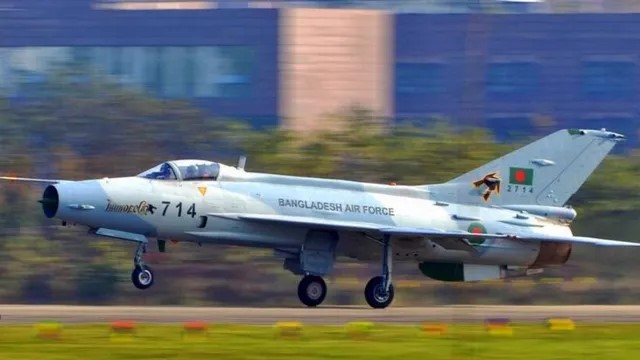 孟加拉空軍F-7 BGI教練機。Bangladesh Defence 