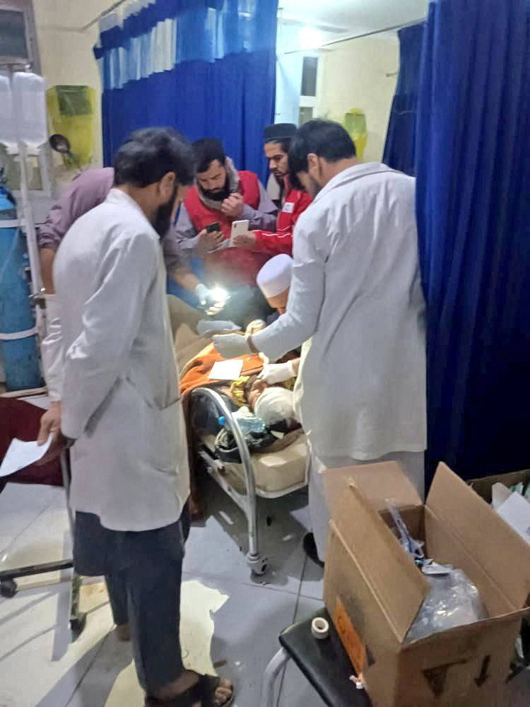 醫院救治多名傷者。路透社