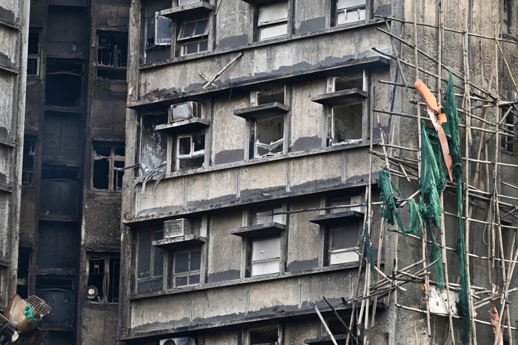 指「棚網發生火災風險相對低」捱批，勞工處認內容欠清晰引致誤會。劉駿軒攝