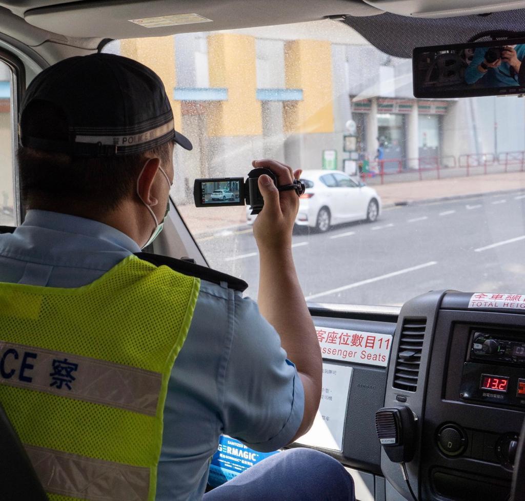 下周二起將軍澳警區警員會以手提攝錄機進行錄影搜證。圖:警方提供