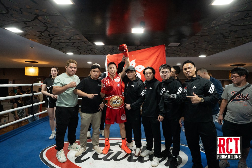 曹星如感謝香港朋友睇直播支持。圖片由公關提供 曹星如感謝香港朋友睇直播支持。圖片由公關提供