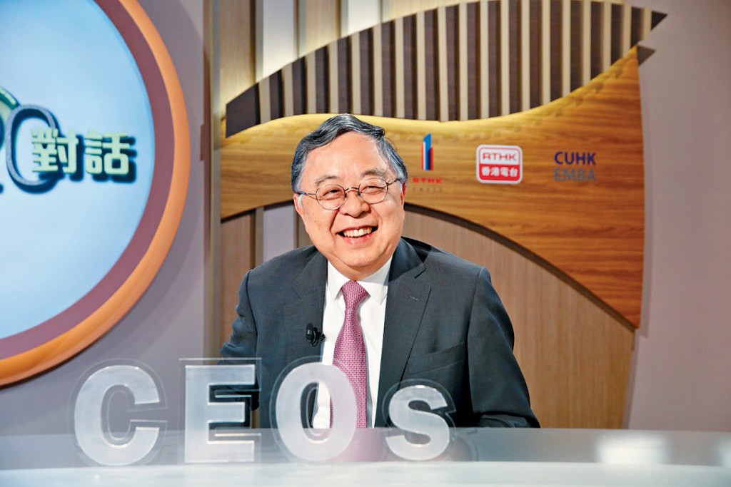 恒隆陈启宗表示，未来数年本港很可能有足够土地供应，楼价停止飙升日子可能经已来临。